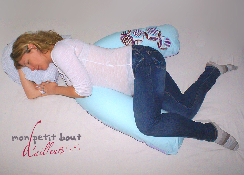 Coussin de grossesse et coussin d'allaitement